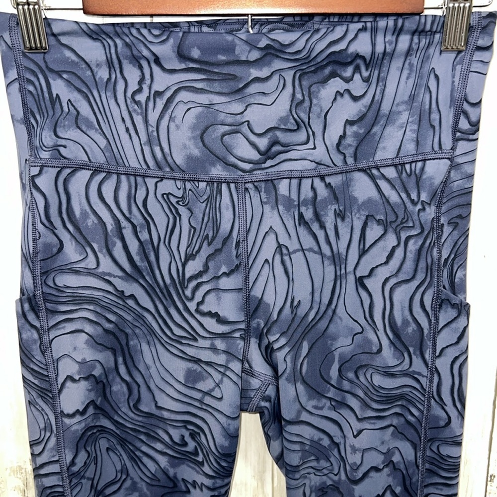 Athleta Ultimate Stash Pocket 7/8 Tight Legging Blue Size Small - Picture 2 of 6